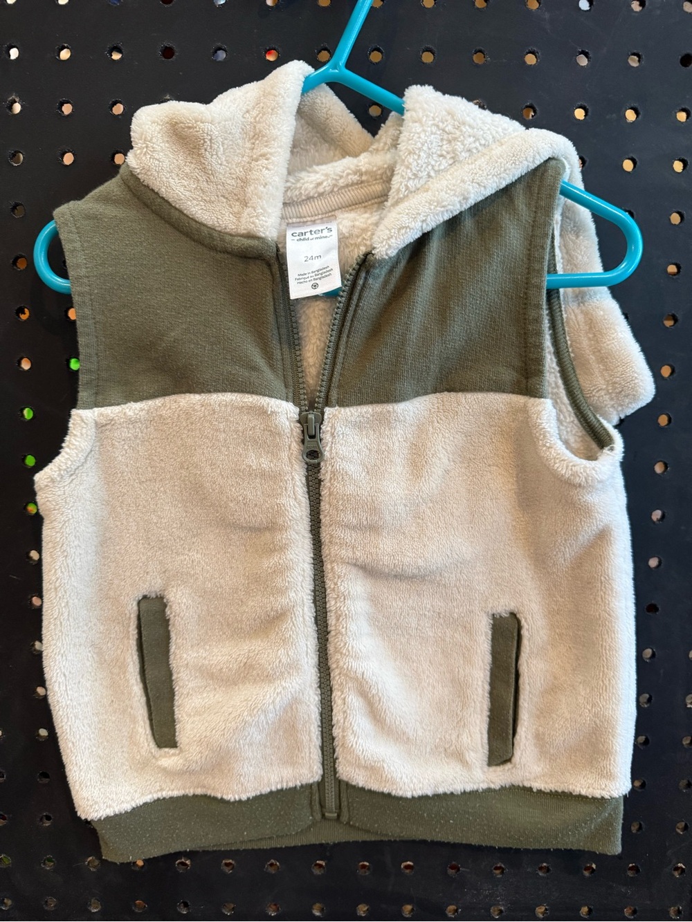 Kids sleeveless hooded vest